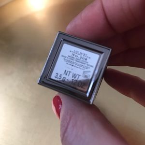 Burberry Makeup - Burberry Natural Sheer Lipstick Burberry Makeup - Burberry Natural Sheer Lipstick